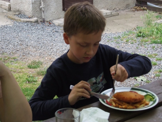 08_08_Praha_Maky_výlet k narozkám_070.JPG