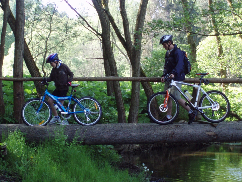 09_05_16_cyklovýletToužim_055.JPG