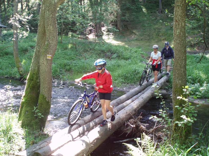09_05_16_cyklovýletToužim_072.JPG